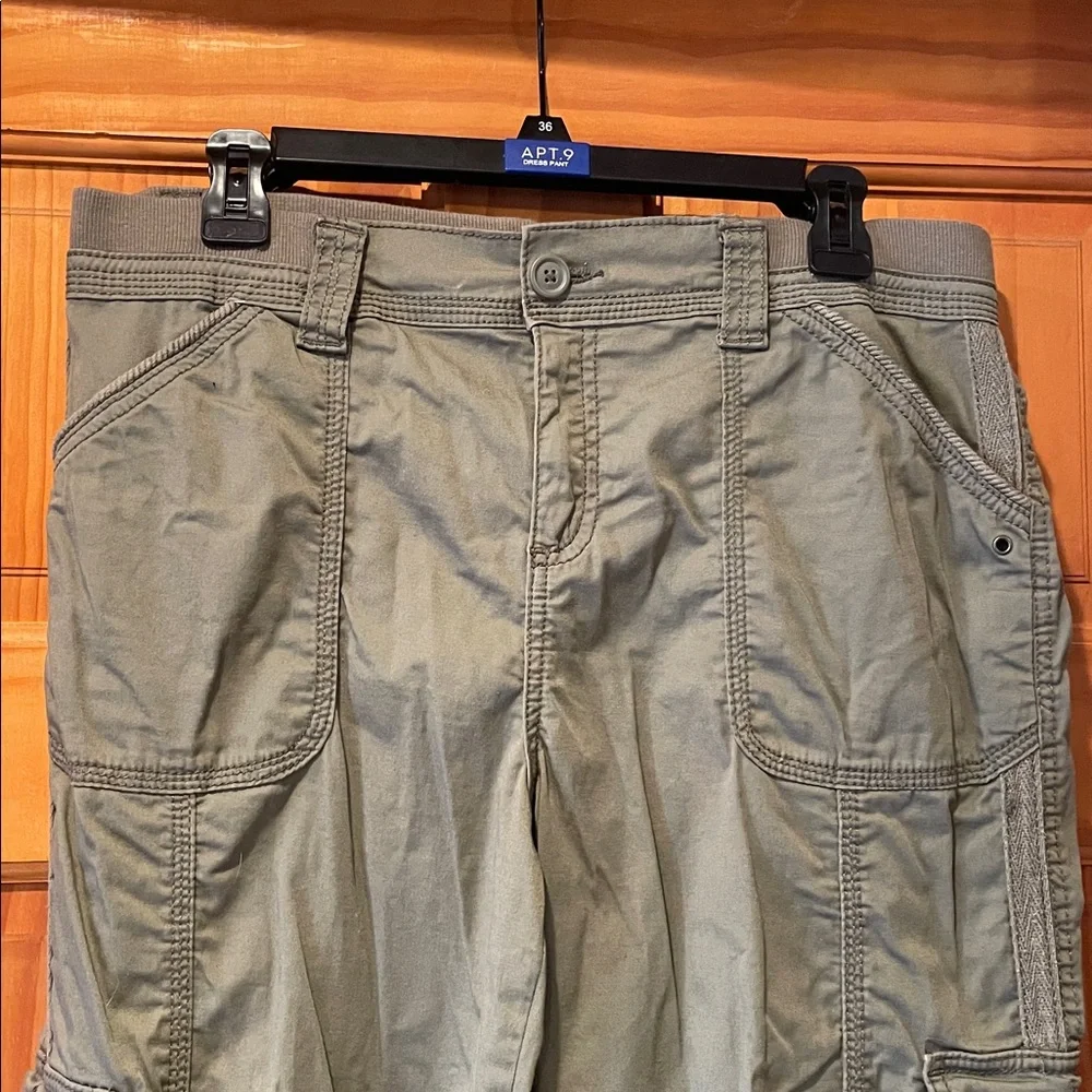 Bundle Style & Co. Women’s Capris Black and Kahki - Picture 3 of 13